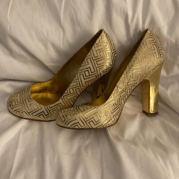 Colin Metallic Gold Cream Heel Pumps Retail $449 - Picture 6 of 11
